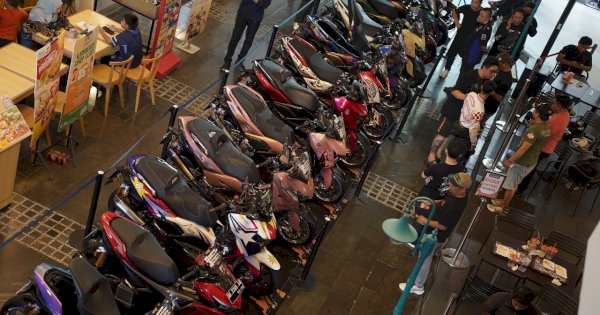 CustoMAXI 2025 Jadi Magnet Komunitas Otomotif di Makassar