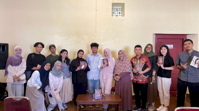 Diskusi buku Korpus Uterus karya Sasti Gotama di Gedung E Benteng Ujung Pandang. (Foto: ist)