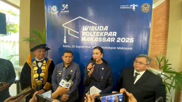 Poltekpar Makassar Wisuda 565 Mahasiswa, Fokus Kembangkan Marine Tourism