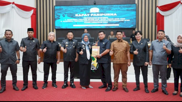 Paripurna DPRD Gowa || handover