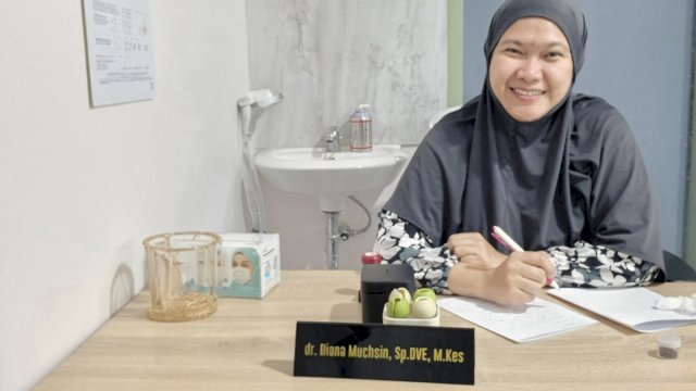 dr. Diana Muchsin, Sp.DVE, M.Kes. 