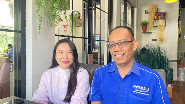 General Manager Promosi PT SJAM Sintya Conarta bersama Divisi Promosi PT SJAM Astam Sari Handayani. (Foto: Gita Oktaviola/Harian.news)