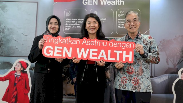 Direksi dan manajemen Generali Indonesia, Rebecca Tan selaku President Director and Chief Executive Officer (kiri) dan Suzwamela Zawawi selaku Operation Group Head (kanan) saat peluncuran produk terbaru Generali Indonesia, GEN Wealth. GEN Wealth merupakan solusi perlindungan jiwa dwiguna yang dirancang untuk memberikan berbagai fleksibilitas dan juga ketahanan finansial terhadap dinamika ekonomi saat ini. (Foto: Generali Indonesia)