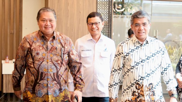 Taruna Ikrar: BPOM & Kemenko Ekonomi, Perjuangkan Obat Makanan Indonesia Menang, Dalam Perang Tarif Presiden Donald Trump