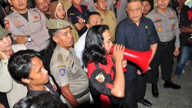 Muhammad Rafii, saat aksi terkait kenaikan BBM beberapa tahun lalu. Dok. Pribadi