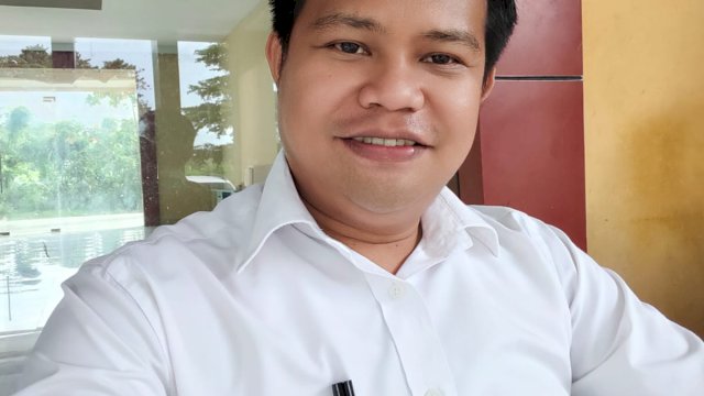 Wandi, S.Sos, M.I.Kom,.