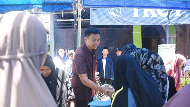 Reses Andi Odhika di Tamalanrea, Warga Curhat Soal Air Bersih Hingga Sekolah