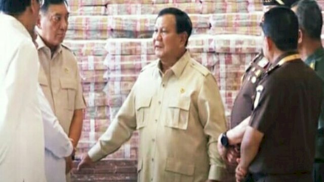 Presiden Prabowo Saksikan uang korupsi pemberian fasilitas ekspor CPO (YouTube) 