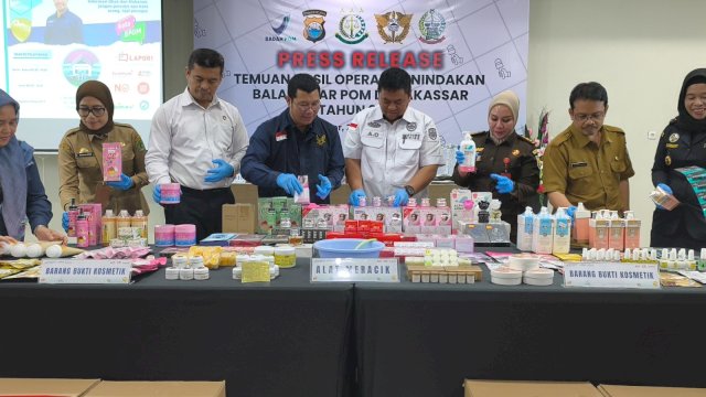 BBPOM Makassar Ungkap Toko Kosmetik Ilegal Bernilai Rp728 Juta di Sidrap