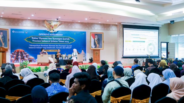 Suasana pembukaan Bulan Ekonomi dan Keuangan Syariah (BEKS) 2025. (Foto: dok. BI Sulsel)