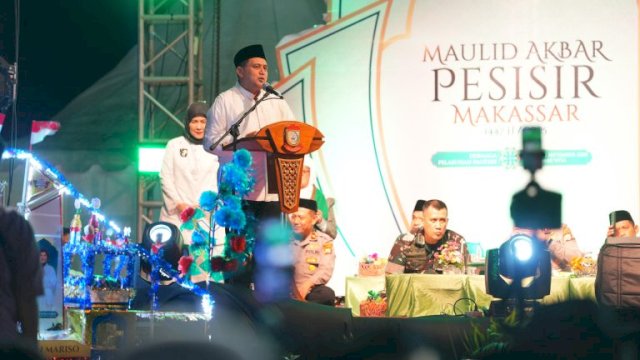 Pemerintah Kota Makassar menggelar Maulid Akbar Pesisir Makassar 1447 H/2025.