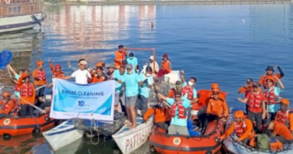 BPBD Makassar dan Novotel Gelar Aksi Bersih Pantai Losari