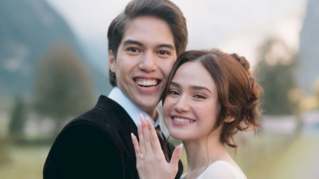 Momen Syifa Hadju dilamar El Rumi di Swiss. (Foto: dok IG Syifa Hadju)