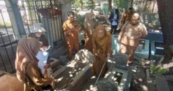 Dinas Kebudayaan Makassar Data Makam H. Muchtar Lutfi Sebagai Upaya Pelestarian Cagar Budaya