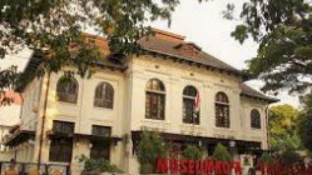 Dinas Kebudayaan Makassar Dorong Penguatan Regulasi Pelestarian Warisan Sejarah Lewat Rapat Harmonisasi Ranperda