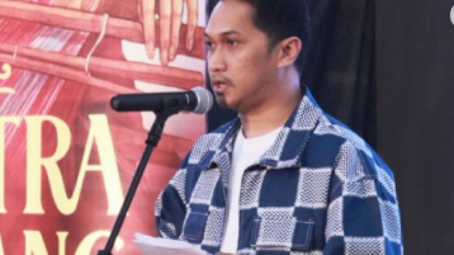 Kepala Dinas Kebudayaan Buka Wastra Arajang Festival Tenun Tradisional 2025