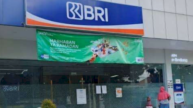 OJK Catat Penurunan Kantor Bank di Sulsel, Transaksi Digital Makin Populer
