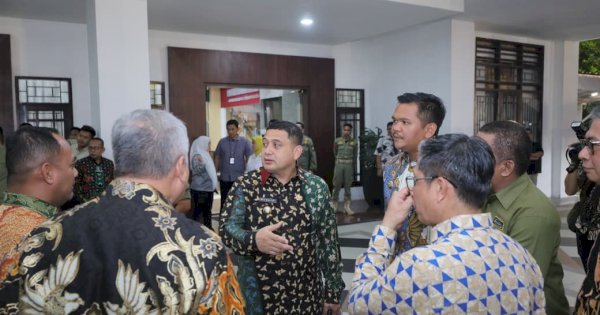 Rakor Se-Sulawesi, Munafri Bahas Isu Perizinan dan ASN di Hadapan Wamendagri