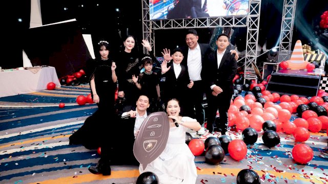 Ulang Tahun Anak Pengusaha Makassar Ini Bikin Netizen Melongo, Hadiah Mobil Rp25 Miliar