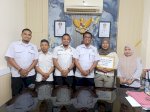 Empat Pegawai Perumda Pasar Makassar Boyong Hadiah Gerak Jalan HUT ke-418 Kota Makassar