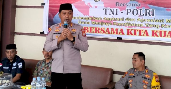 Jumat Curhan, Ajang TNI-Polri dan Warga Maros Bangun Kedekatan