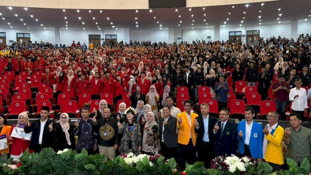 Wamen Pendidikan Tinggi, Sains dan Teknologi Sapa 1.236 Peserta KIP-K di Makassar