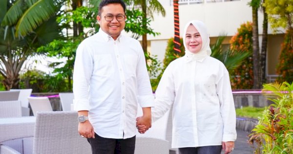 Rayakan 25 Tahun Pernikahan, Wabup Gowa Persembahkan Do&#8217;a untuk Sang Isteri