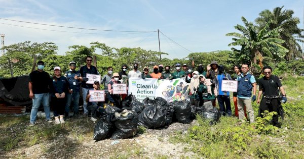 Huabao Indonesia Ajak Warga Desa Ambunu Jaga Lingkungan Lewat Program Cleanup Action