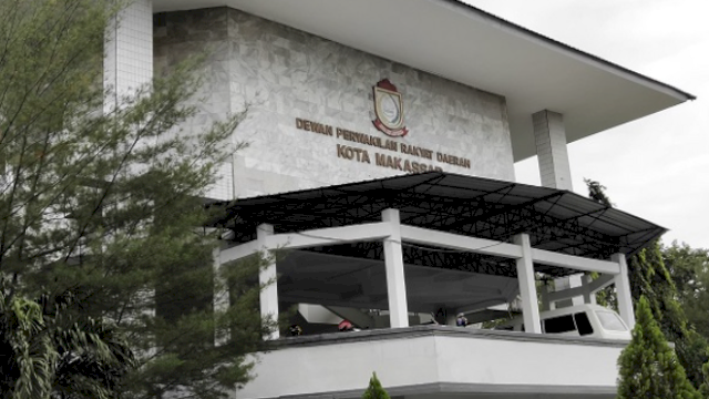 DPRD Makassar Ajak Warga Kibarkan Merah Putih Sepanjang Agustus