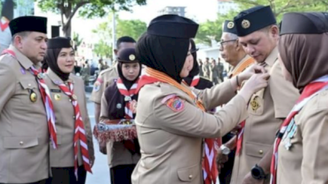 Ketua DPRD Makassar Supratman Hadiri Apel Besar Hari Pramuka ke-64 di Anjungan Losari