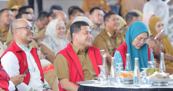 Munafri–Aliyah Luncurkan “Makassar Berjasa”, untuk Pekerja Rentan