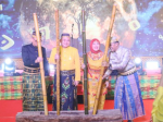Wali Kota Munafri Buka Parade Singara&rsquo; Bulang HUT Kota ke-418, Sukses Representasikan Harmoni Budaya Makassar