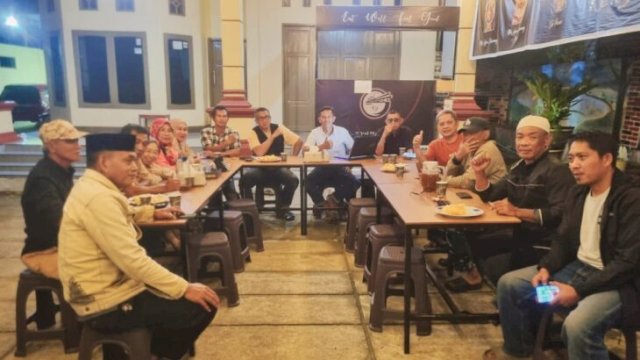 DPD Tani Merdeka Bulukumba menggelar rapat untuk memperkuat komitmen sejahterakan petani dan wujudkan ketahanan pangan dengan kolaborasi lintas sektor ||handover_doctmibulukumba