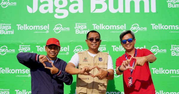 Telkomsel Tanam 1.000 Bibit Mangrove di Pangkep, Wujud Nyata Komitmen Jaga Bumi