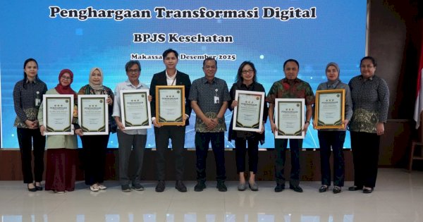 RS Ibnu Sina YW UMI Raih Penghargaan Transformasi Digital dari BPJS Kesehatan