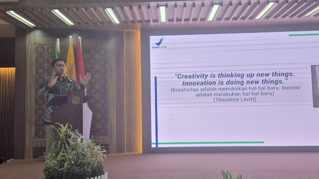 Kepala BPOM RI, Prof. Taruna Ikrar. 