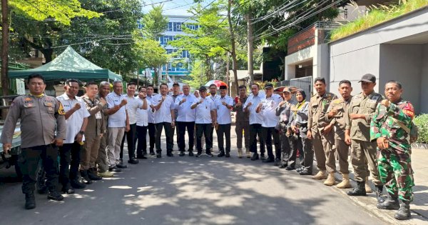 Pemkot Makassar Hadir di TPS, Camat Mamajang Kawal Pemilihan RT/RW 2025
