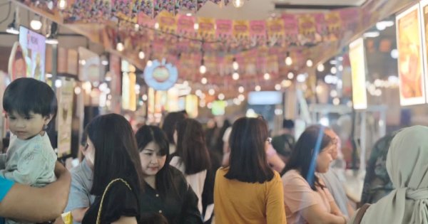 MTF Market ‘December Festive’, Kolaborasi CIMB Niaga Hadirkan Lebih Banyak Event dan Area Makan Seru