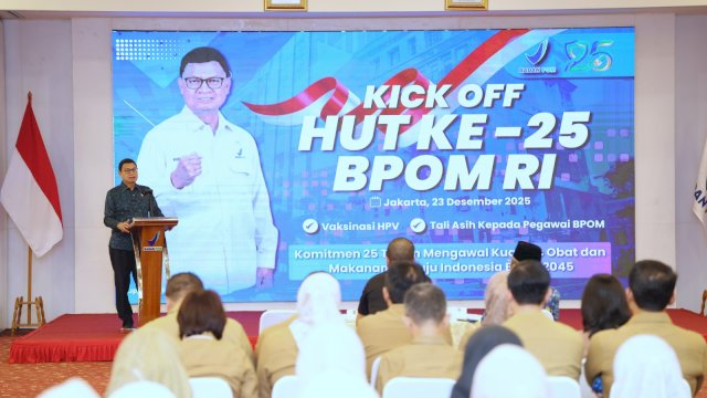 Kepala BPOM RI, Prof. Taruna Ikrar. 