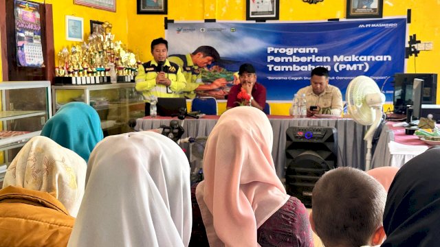 PT Masmindo Dwi Area (MDA) melaksanakan kegiatan Monitoring dan Evaluasi (Monev) Program Pemberian Makanan Tambahan (PMT).