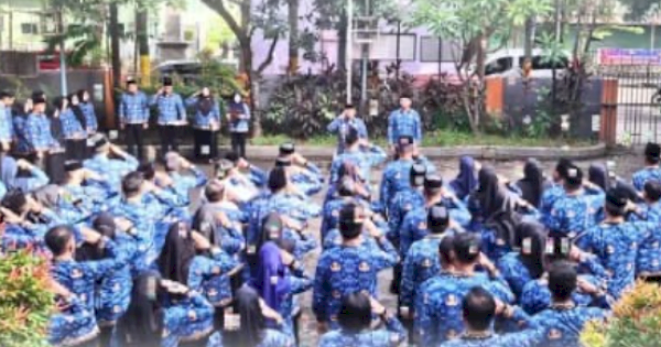 Peringati HUT ke-54 KORPRI, Kecamatan Mamajang Gelar Upacara Khidmat