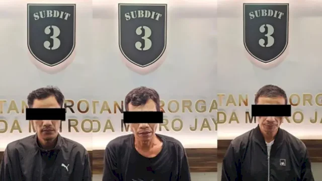 Para tersangka pengedar narkoba berinisial DN, OJ, dan RN saat ditangkap oleh Ditresnarkoba Polda Metro Jaya di dua lokasi, Jakarta Barat dan Indramayu, pada Senin (12/1/2026) dan Selasa 13/1/2026 (sumber: Ditresnarkoba Polda Metro Jaya)