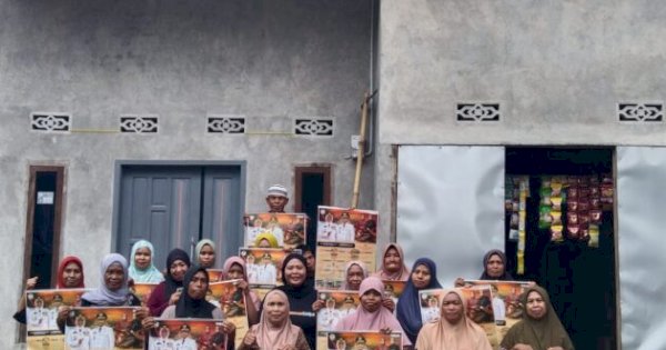 Gemilang Gowa Bagikan 2222 Kalender 2026 di 2 Kecamatan