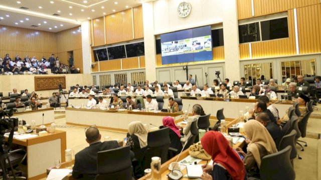 Komisi IV DPR RI Puji Respons Cepat Mentan Amran Tangani Dampak Banjir di Sumatra