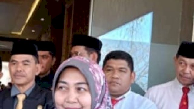 Kepala Dinas Kesehatan Jeneponto, Syusanti Mansyur, di halaman Dinas Kesehatan usai upacara Hari Kesehatan Nasional 2023. (DOK: ASWIN/HN)