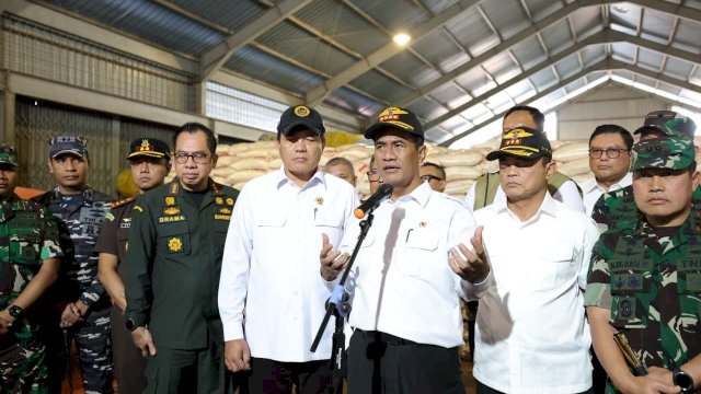 Beras Ilegal Bukan Sekadar Kerugian Negara, Mentan Amran: Ancaman Bagi Petani dan Motivasi Produksi