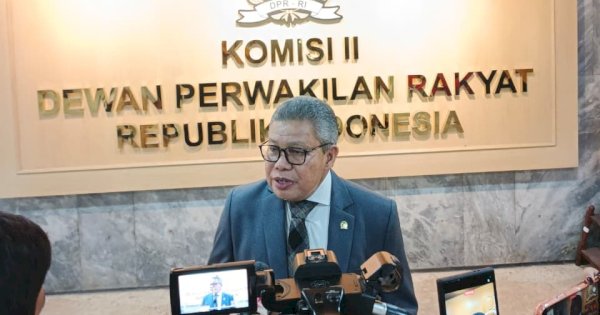 Taufan Pawe: Dana Transfer Daerah Harus Fokus Pulihkan Pelayanan Publik Pasca-Bencana