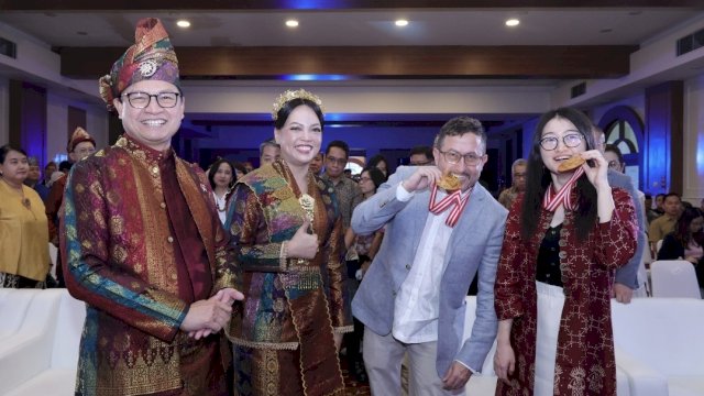 Taruna Ikrar: Universitas Harvard USA dan Tsinghua Tiongkok Bersatu di HUT BPOM Ke 25