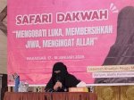 Safari Dakwah di Makassar, Peggy Melati Sukma Bagi Pengalaman Obati Luka Jiwa dengan Al-Qur’an