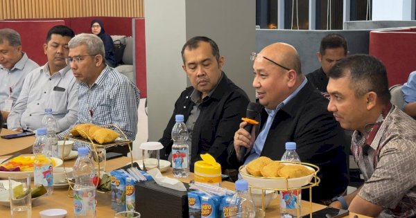 NGOBRAS Awal Tahun, OJK dan FKIJK Sulselbar Matangkan Program Kerja 2026